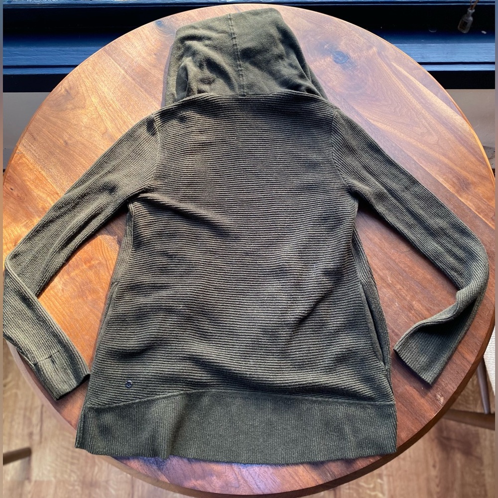 Lululemon Ribbed Knit Dark Green Cardigan Wrap with Hood and Pockets | Small
